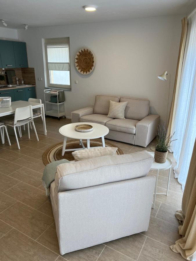 Sunset Huus Apartment Starigrad Paklenica Exterior photo