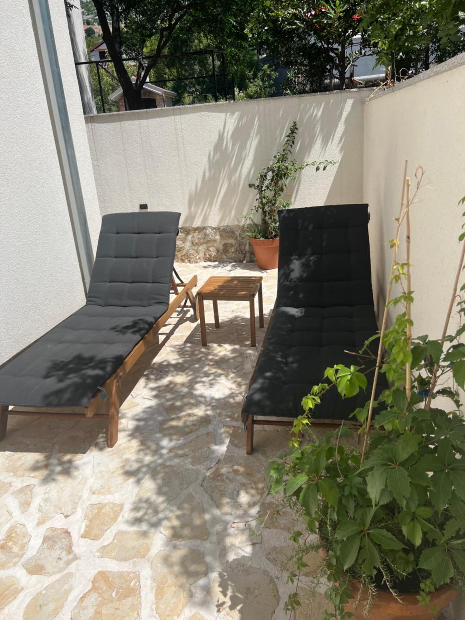 Sunset Huus Apartment Starigrad Paklenica Exterior photo